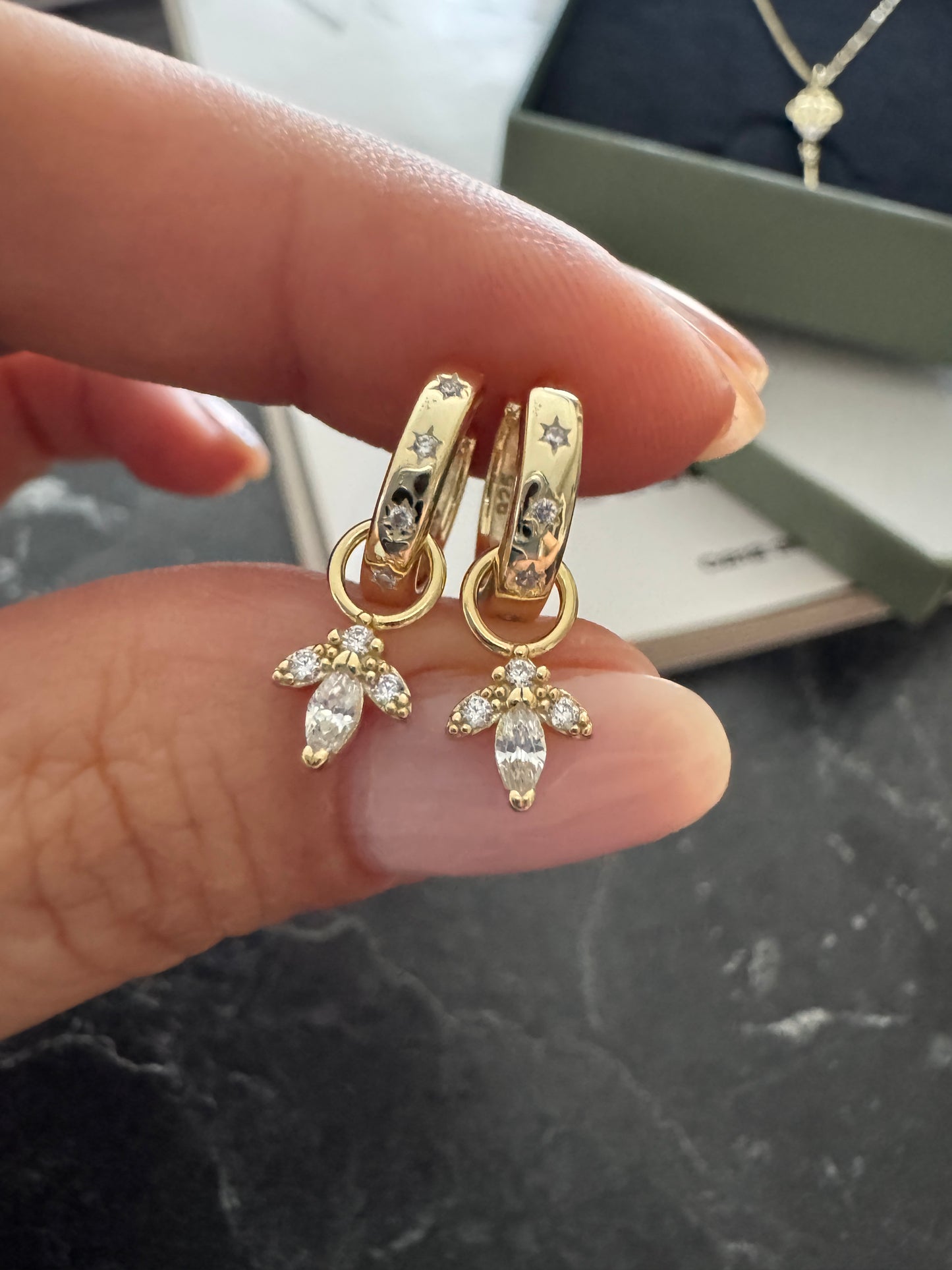 MİNİ LOTUS KÜPE
