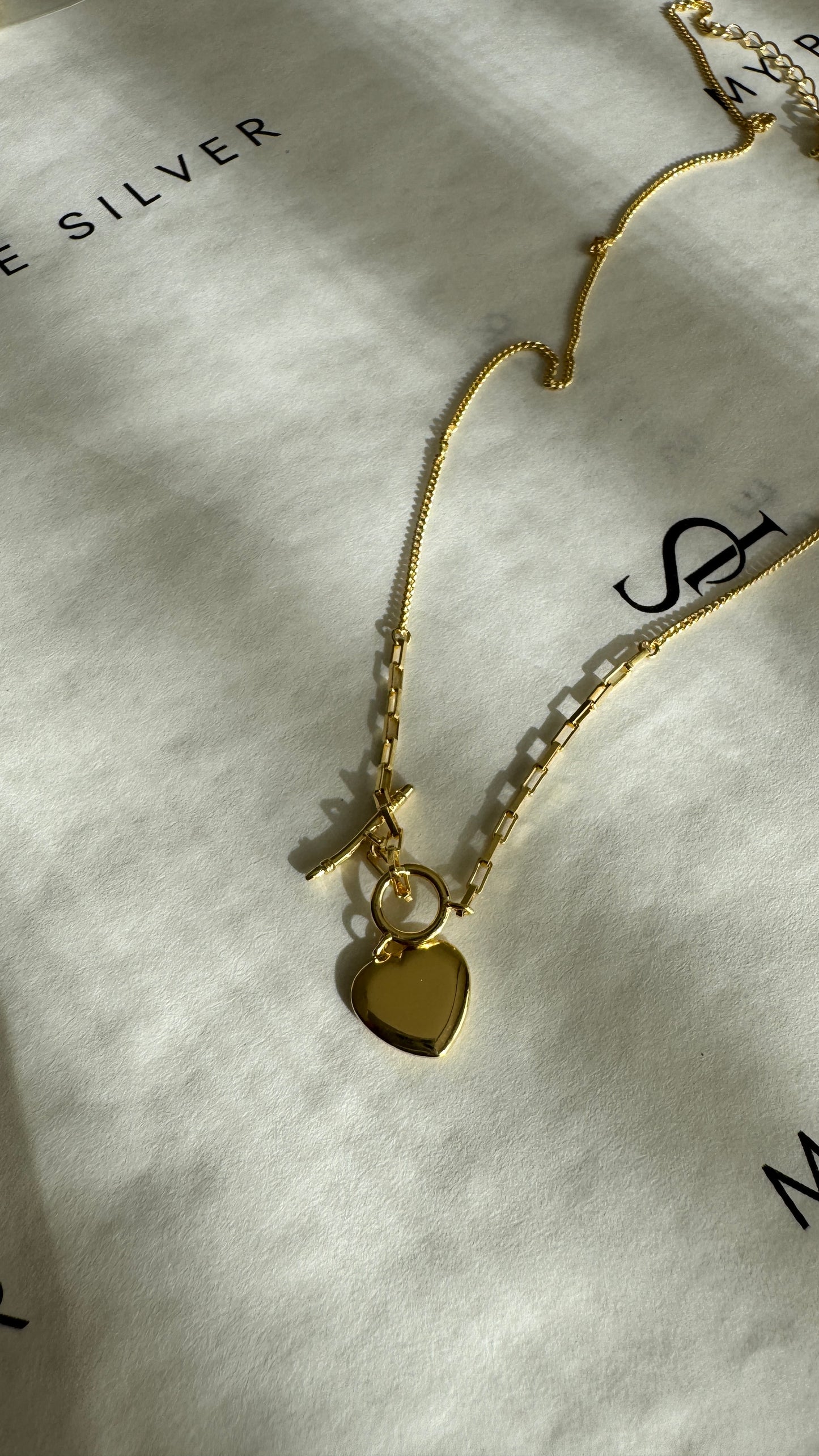 MİNİMAL ÇUBUK KALP KOLYE