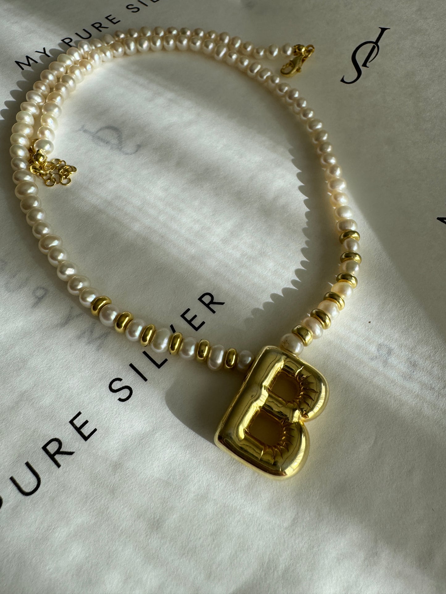 İNCİ BALON HARF KOLYE