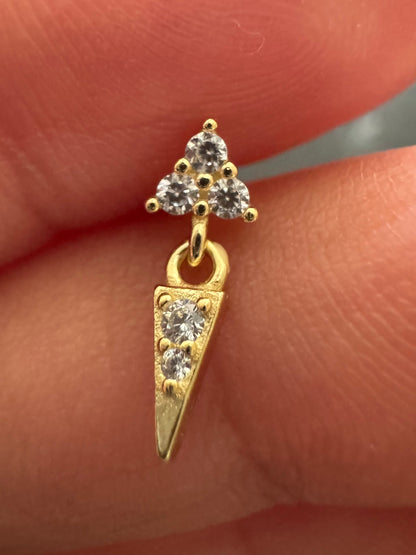 TAŞLI UÇGEN PIERCING