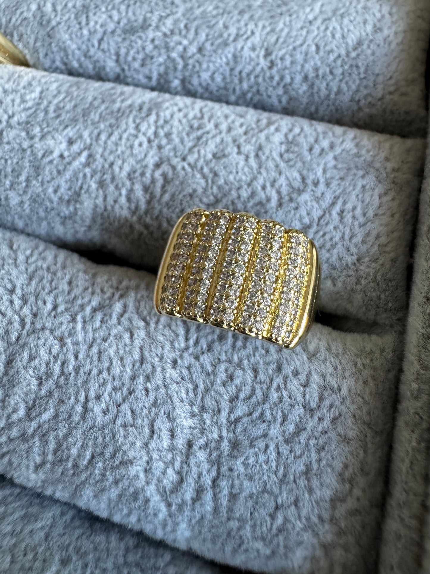 FULL TAŞLI YÜZÜK