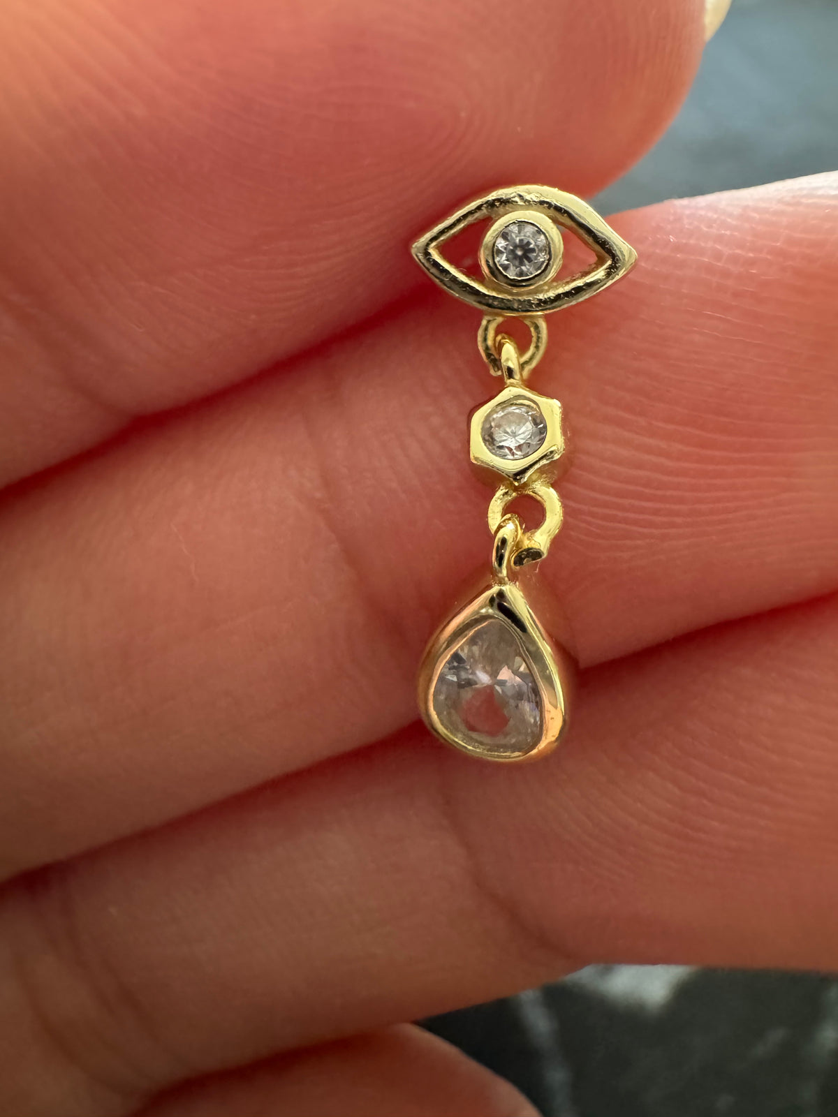 DAMLA GÖZ PIERCING
