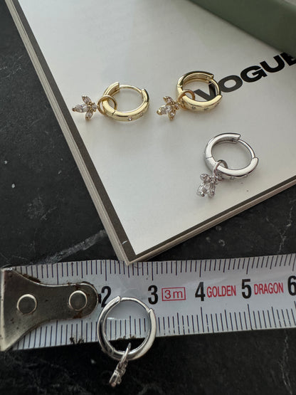 MİNİ LOTUS KÜPE