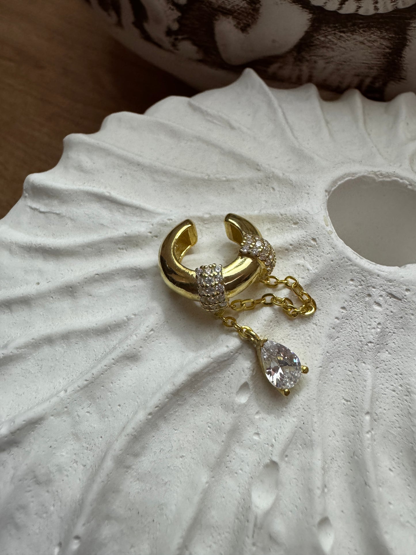 UCU DAMLA TAŞLI EAR CUFF
