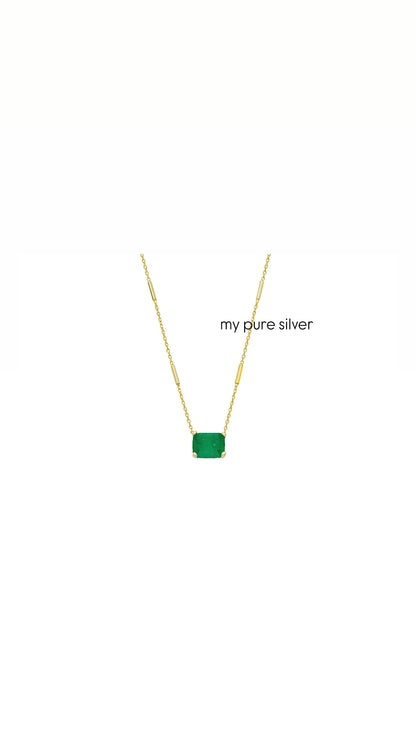 GREEN BAGUETTE STONE NECKLACE
