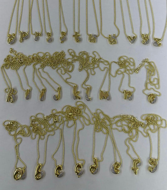 KÜÇÜK HARFLİ KOLYE