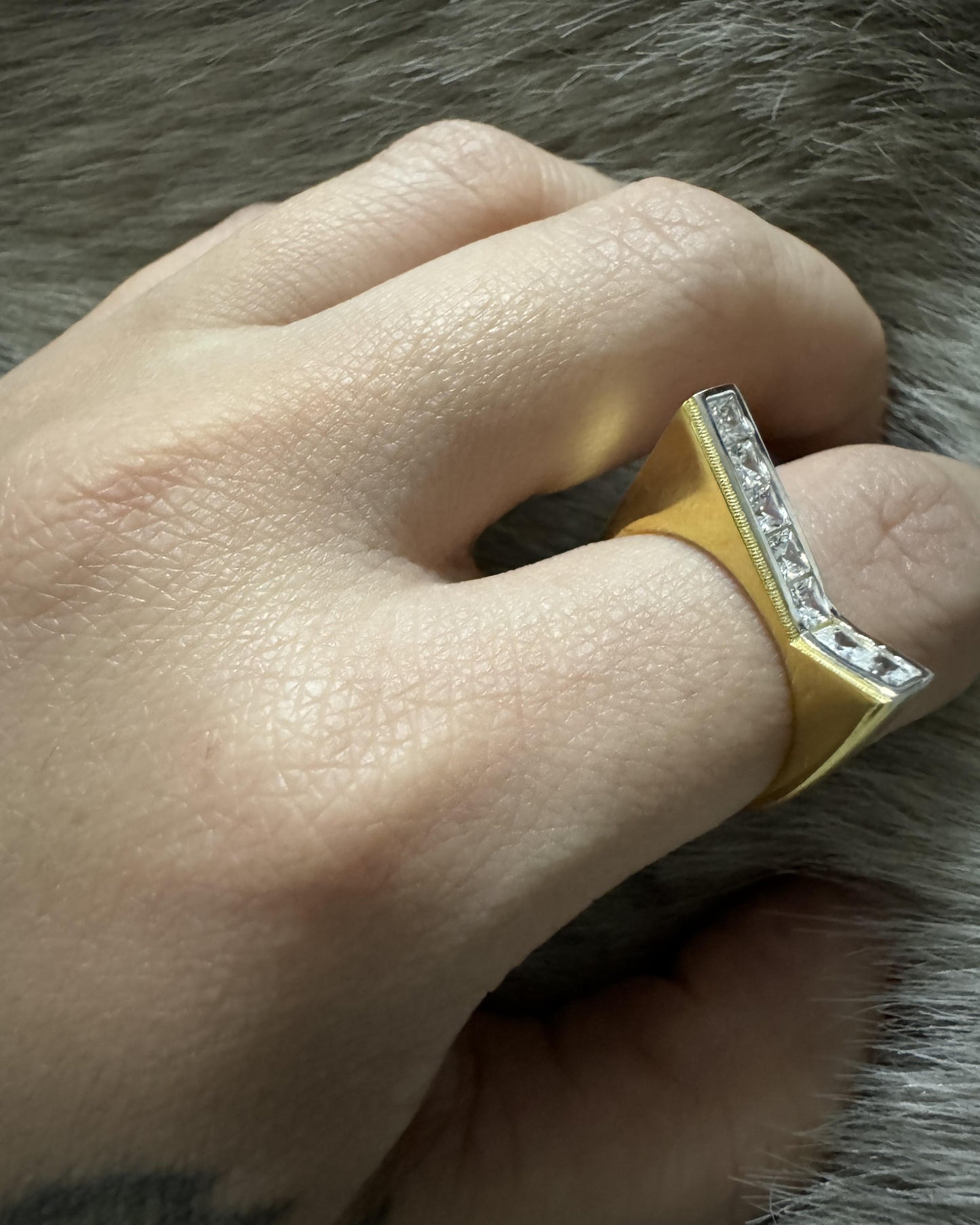 Asymmetrical Ring