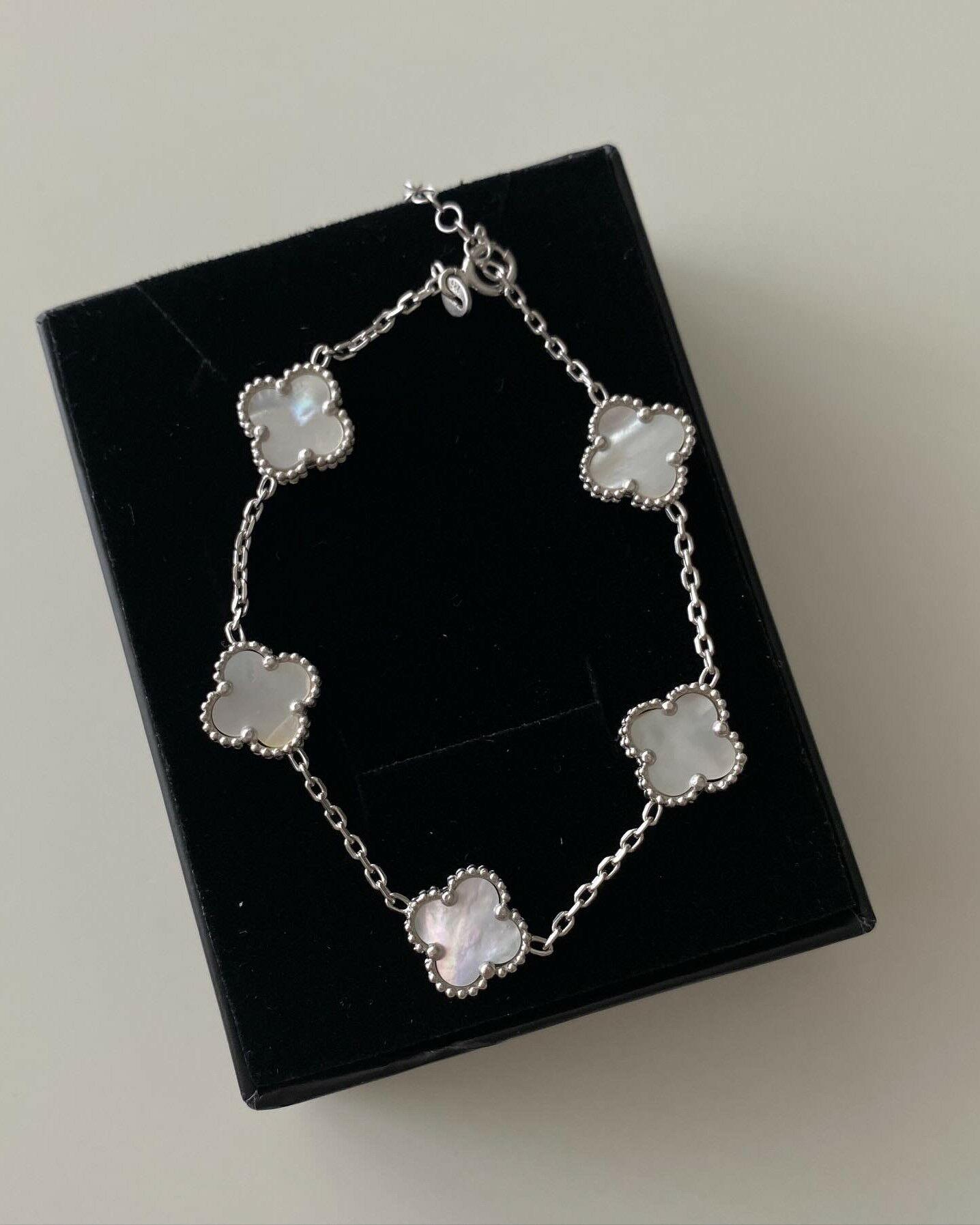 Flower Pearl Bracelet