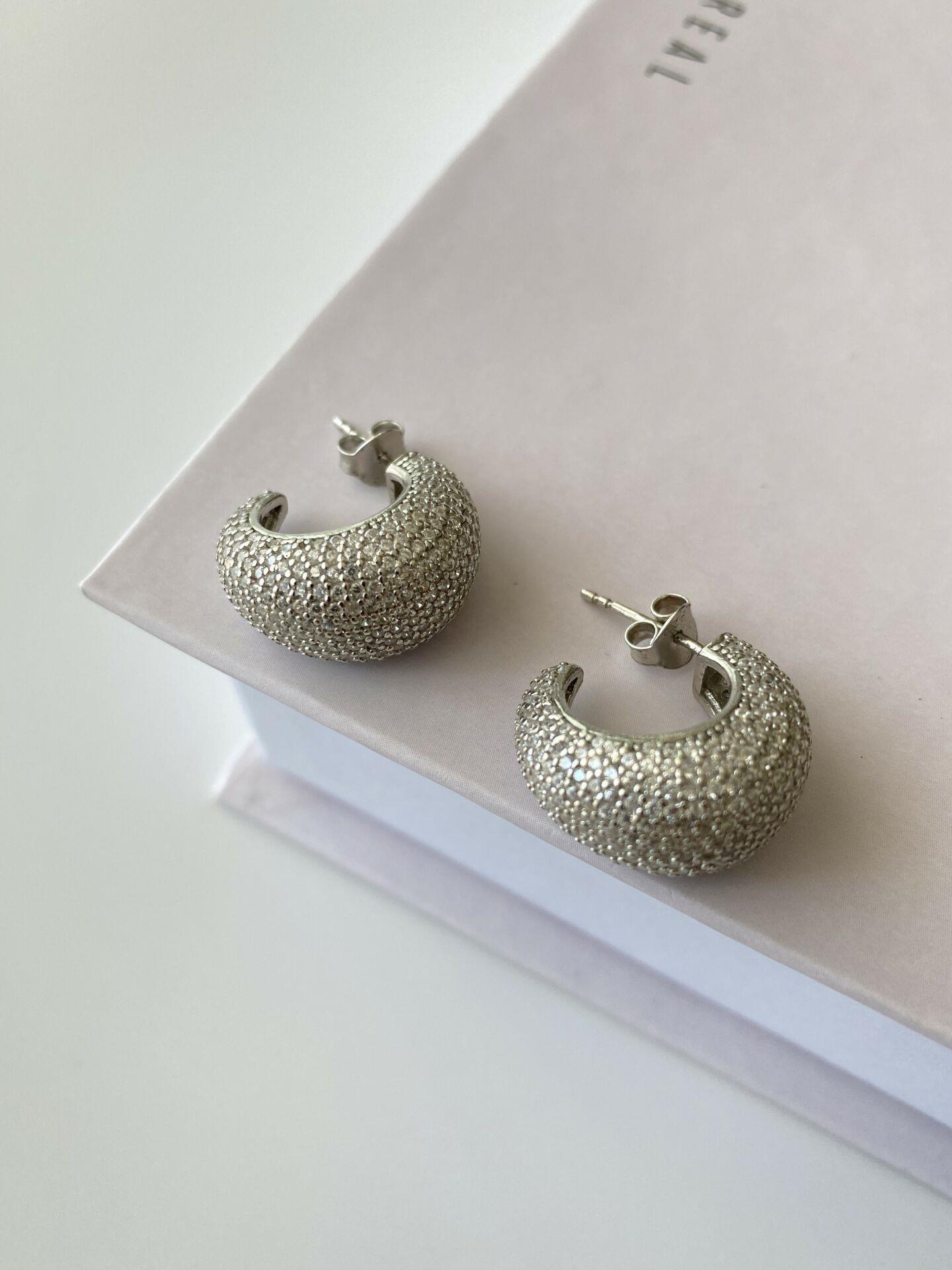 Stone Bombe Earrings